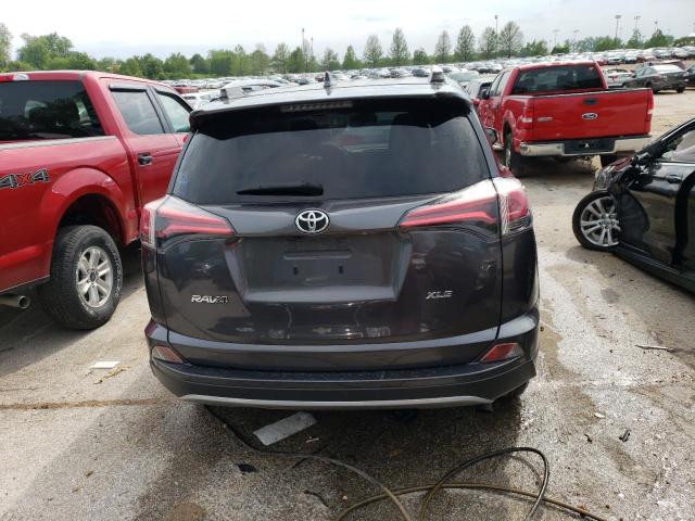 JTMWFREV7HJ712299 - 2017 TOYOTA RAV4 XLE GRAY photo 6