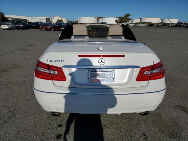 WDDKK5GF2BF077288 - 2011 MERCEDES-BENZ E 350 WHITE photo 6