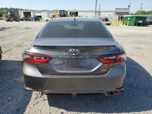 4T1S11AK8RU253872 - 2024 TOYOTA CAMRY SE NIGHT SHADE SILVER photo 6