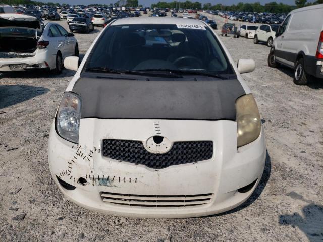 JTDJT923375092158 - 2007 TOYOTA YARIS WHITE photo 5