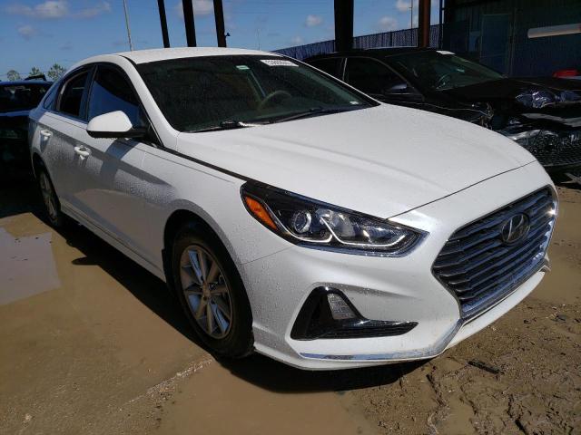 5NPE24AF4KH806892 - 2019 HYUNDAI SONATA SE WHITE photo 4