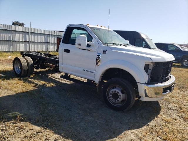 1FDUF4GT0KDA05360 - 2019 FORD F450 SUPER DUTY WHITE photo 4