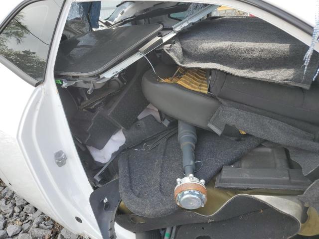 2C3CDZFJ5KH534989 - 2019 DODGE CHALLENGER R/T SCAT PACK WHITE photo 10