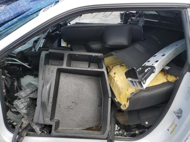 2C3CDZFJ5KH534989 - 2019 DODGE CHALLENGER R/T SCAT PACK WHITE photo 7