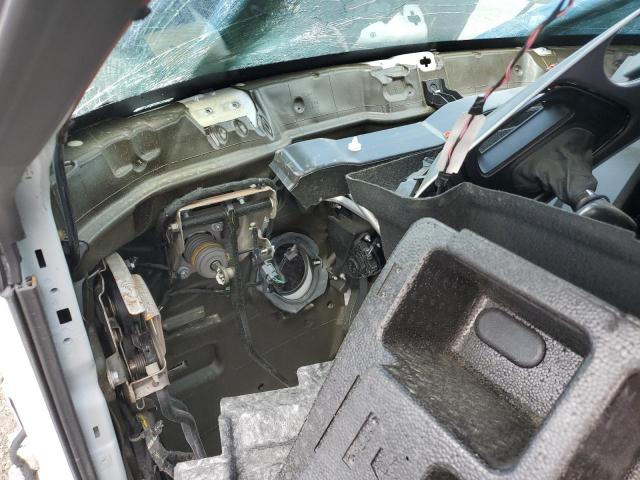 2C3CDZFJ5KH534989 - 2019 DODGE CHALLENGER R/T SCAT PACK WHITE photo 9