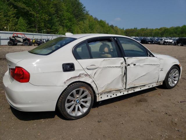 WBAPK5C51BA659213 - 2011 BMW 328 XI SULEV WHITE photo 3