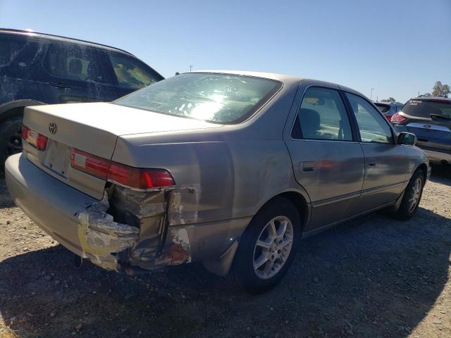 JT2BG22K9W0128236 - 1998 TOYOTA CAMRY CE GRAY photo 3