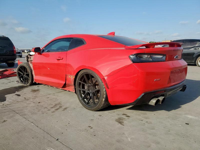 1G1FG1R70H0154126 - 2017 CHEVROLET CAMARO SS RED photo 2