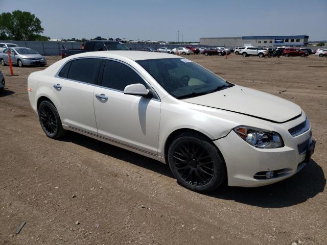 1G1ZE5E70BF292219 - 2011 CHEVROLET MALIBU LTZ Beyaz fotoğraf 4