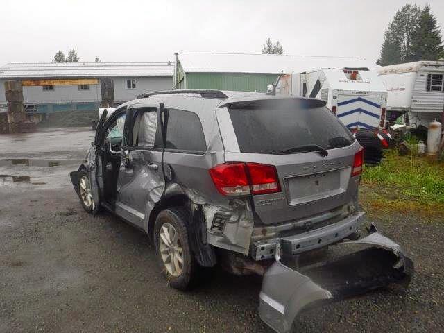 3C4PDDBG7HT677937 - 2017 DODGE JOURNEY SXT SILVER photo 3