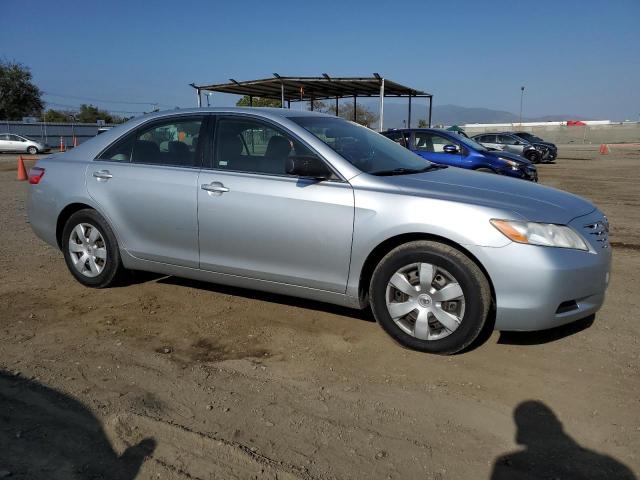 JTNBE46K573085240 - 2007 TOYOTA CAMRY CE SILVER photo 4