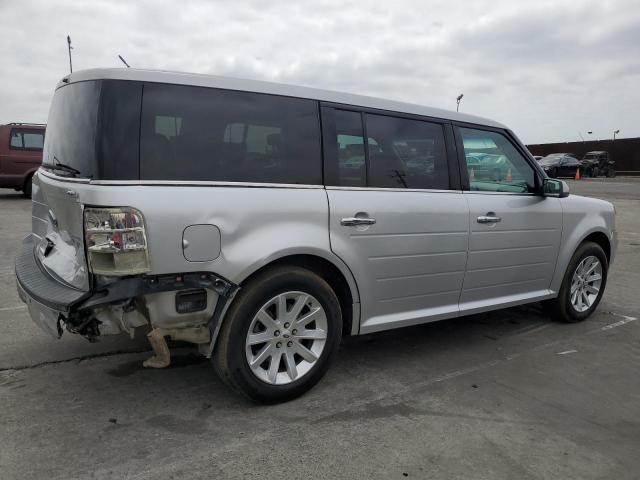 2FMDK52C69BA80136 - 2009 FORD FLEX SEL SILVER photo 3