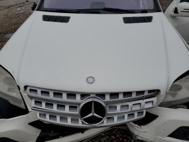 4JGBB8GB3BA691963 - 2011 MERCEDES-BENZ ML 350 4MATIC WHITE photo 12
