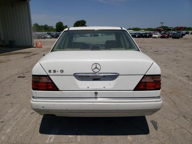 WDBEA32E7SC272302 - 1995 MERCEDES-BENZ E 320 BASE WHITE photo 6