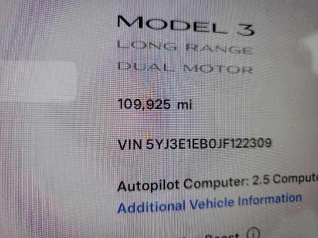 5YJ3E1EB0JF122309 - 2018 TESLA MODEL 3 WHITE photo 9