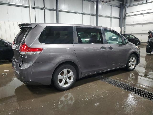 5TDZK3DC9ES495519 - 2014 TOYOTA SIENNA GRAY photo 3