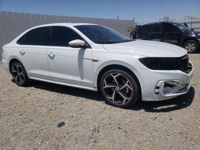 1VWMA7A3XLC023138 - 2020 VOLKSWAGEN PASSAT R-LINE WHITE photo 4