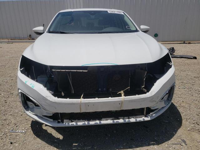 1VWMA7A3XLC023138 - 2020 VOLKSWAGEN PASSAT R-LINE WHITE photo 5