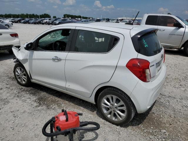 KL8CF6SA4MC714666 - 2021 CHEVROLET SPARK 2LT WHITE photo 2