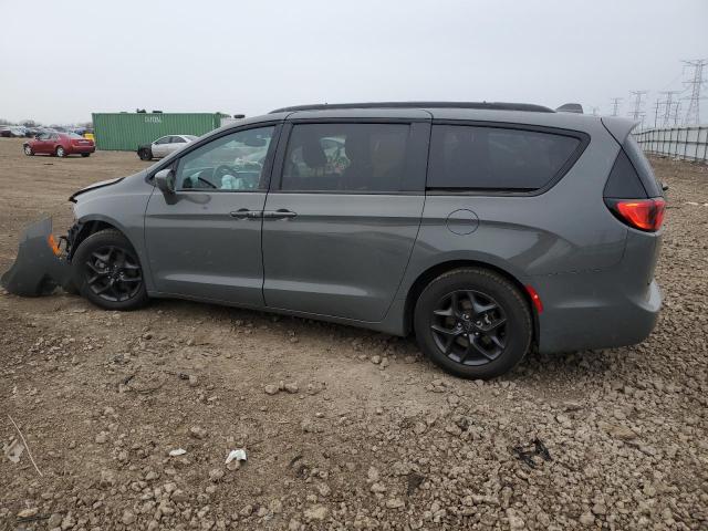 2C4RC1EG1LR126758 - 2020 CHRYSLER PACIFICA TOURING L PLUS GRAY photo 2