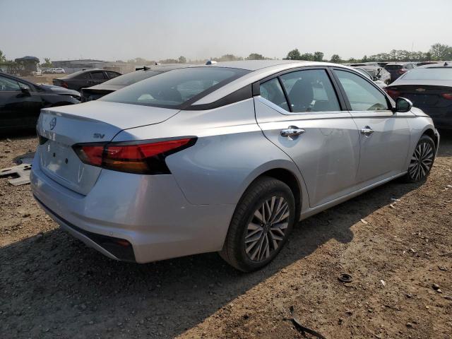 1N4BL4DV8PN349780 - 2023 NISSAN ALTIMA SV SILVER photo 3