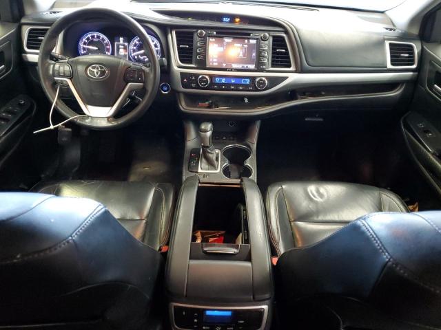 5TDJKRFHXFS114609 - 2015 TOYOTA HIGHLANDER XLE 银色 照片 8