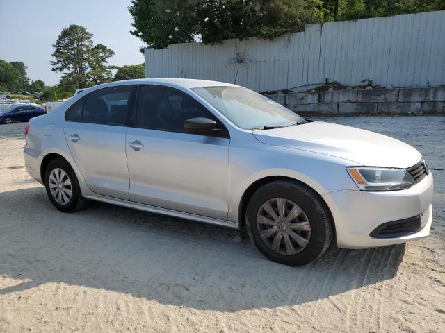 3VW2K7AJ7BM361127 - 2011 VOLKSWAGEN JETTA BASE Argent photo 4