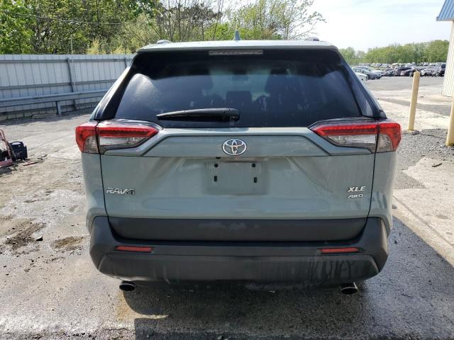 2T3P1RFV4MW206393 - 2021 TOYOTA RAV4 XLE GRAY photo 6