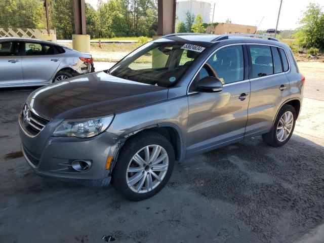 2009 VOLKSWAGEN TIGUAN S, 