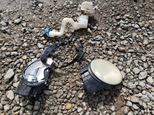 3VWPG3AG9AM027149 - 2010 VOLKSWAGEN NEW BEETLE CREAM photo 12