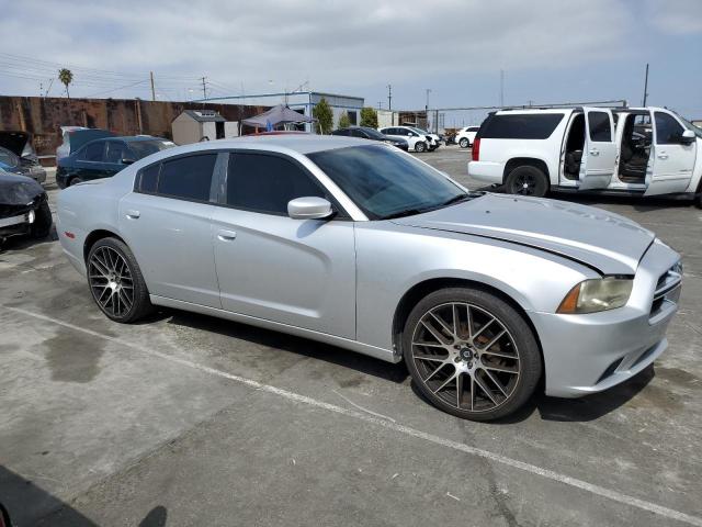 2C3CDXBGXCH185389 - 2012 DODGE CHARGER SE SILVER photo 4
