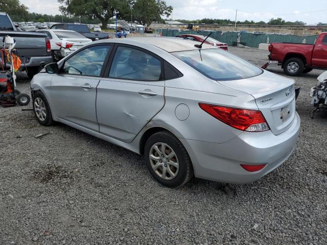 KMHCT4AE8CU215785 - 2012 HYUNDAI ACCENT GLS SILVER photo 2