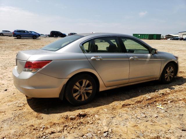 1HGCP2F44AA182457 - 2010 HONDA ACCORD LXP SILVER photo 3