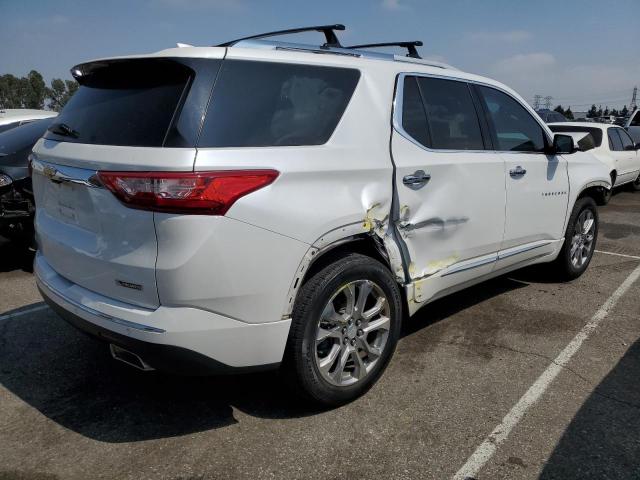 1GNERKKW6JJ263699 - 2018 CHEVROLET TRAVERSE PREMIER WHITE photo 3