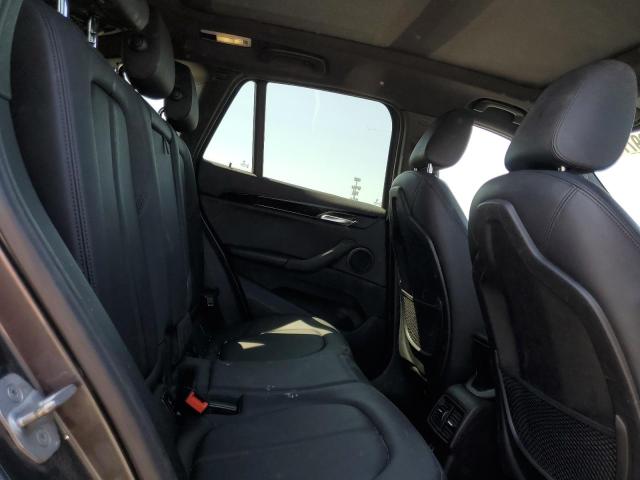 WBXHT3C31J3H32581 - 2018 BMW X1 XDRIVE28I GRAY photo 11