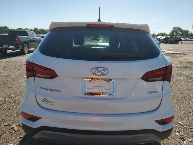 5NMZT3LB4JH071703 - 2018 HYUNDAI SANTA FE S WHITE photo 6