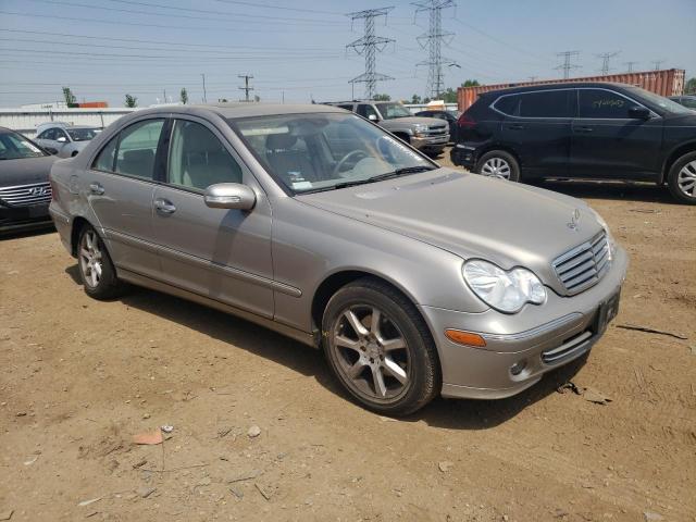 WDBRF92H17F886610 - 2007 MERCEDES-BENZ C 280 4MATIC TAN photo 4