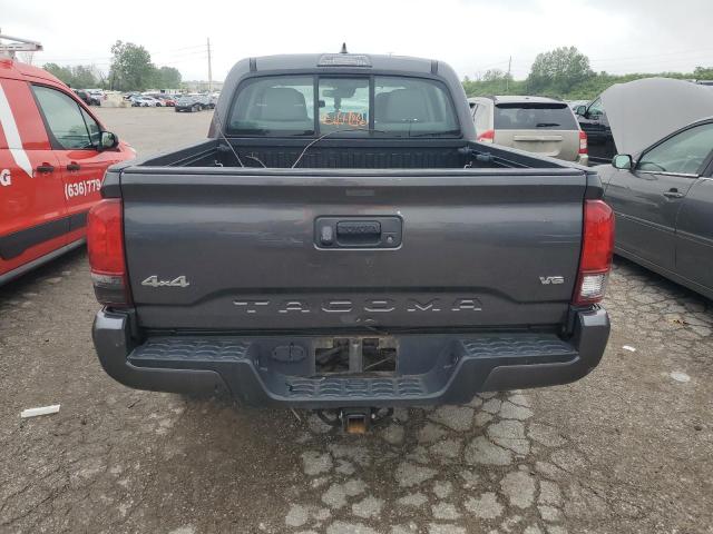 3TMCZ5AN6JM178388 - 2018 TOYOTA TACOMA DOUBLE CAB GRAY photo 6