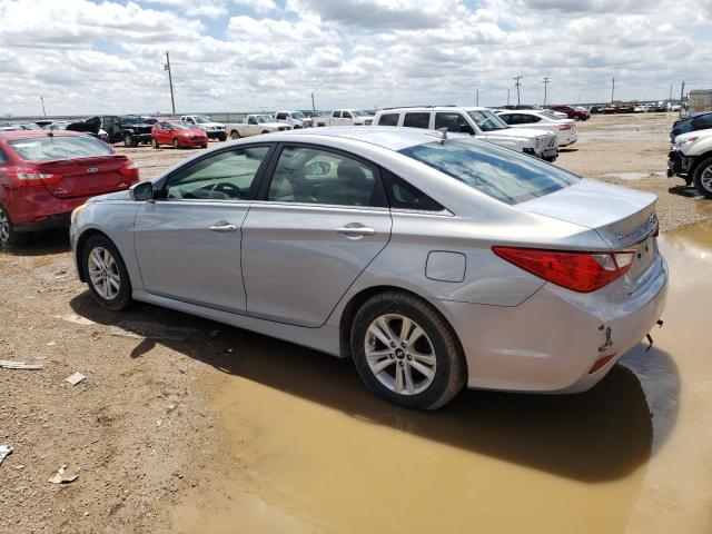 5NPEB4AC5EH847655 - 2014 HYUNDAI SONATA GLS SILVER photo 2