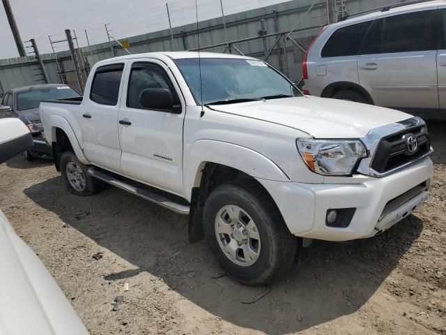 5TFJU4GN5FX066206 - 2015 TOYOTA TACOMA DOUBLE CAB PRERUNNER WHITE photo 4