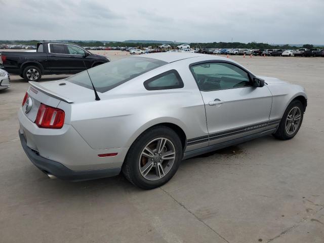 1ZVBP8AM3C5231077 - 2012 FORD MUSTANG SILVER photo 3