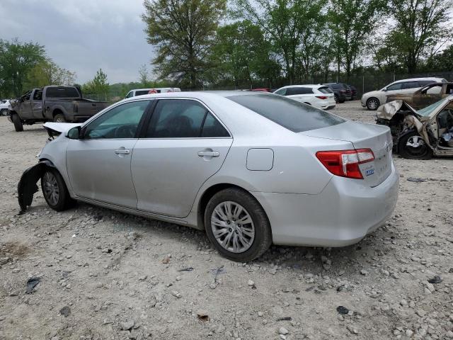 4T1BF1FK8CU045993 - 2012 TOYOTA CAMRY BASE SILVER photo 2