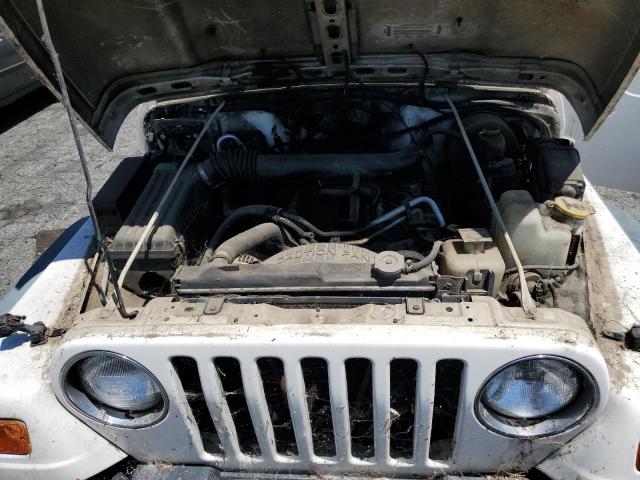 1J4FA49S9YP748861 - 2000 JEEP WRANGLER / SPORT WHITE photo 11