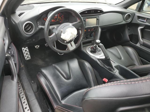 JF1ZNAA18F9700333 - 2015 TOYOTA SCION FR-S SILVER photo 8