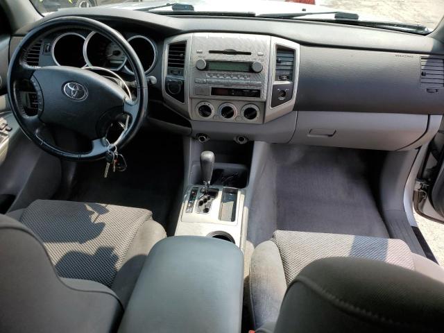 5TETU62N35Z080219 - 2005 TOYOTA TACOMA PRERUNNER ACCESS CAB SILVER photo 8