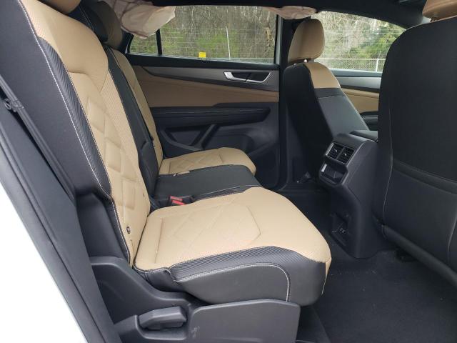 1V2HE2CA0RC249171 - 2024 VOLKSWAGEN ATLAS CROS SE WHITE photo 11