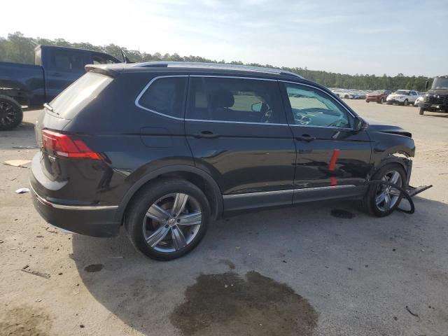 3VV2B7AX0LM181739 - 2020 VOLKSWAGEN TIGUAN SE შავი ფოტო 3