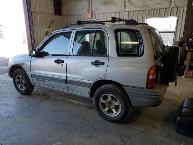 2CNBJ13C6Y6944904 - 2000 CHEVROLET TRACKER SILVER photo 2