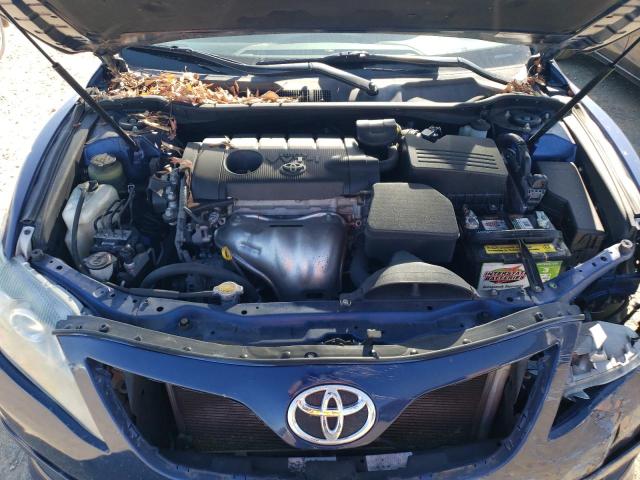 4T1BF3EK5AU573680 - 2010 TOYOTA CAMRY BASE BLUE photo 11