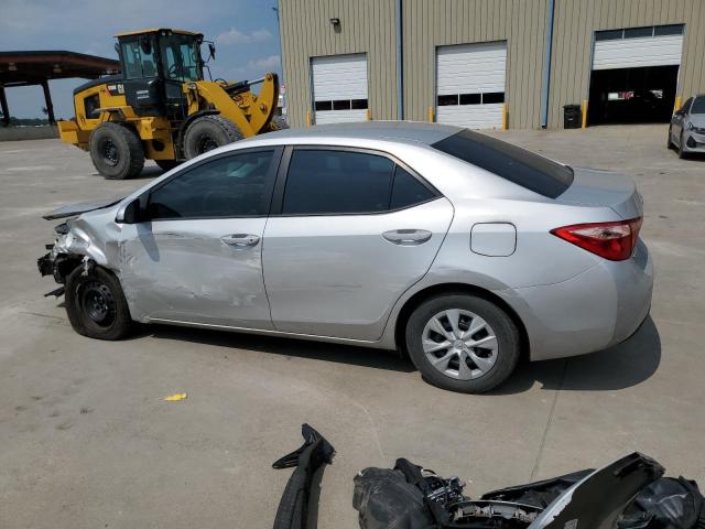 5YFBURHE4KP907716 - 2019 TOYOTA COROLLA L SILVER photo 2